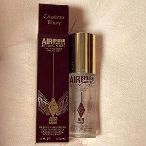 Charlotte Tilbury Mini Airbrush setting spray